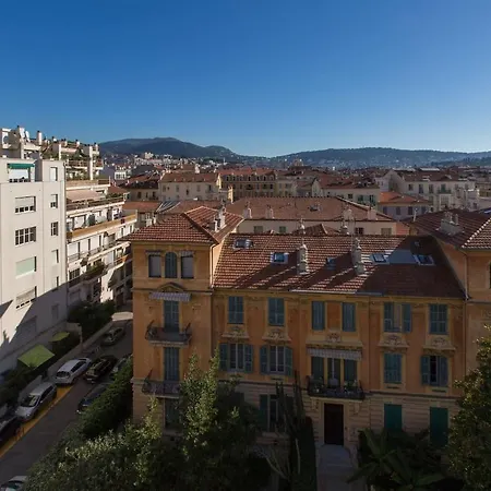 Modern Spacious With A Great View Lejlighed *